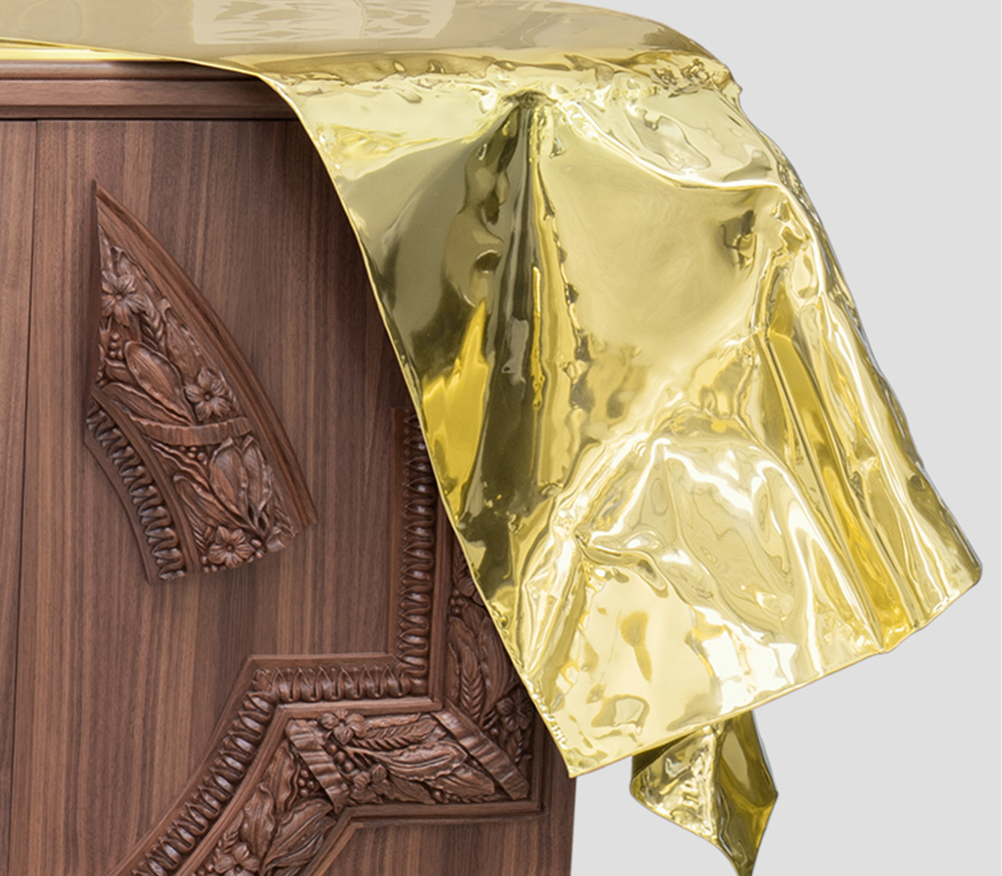 Komoda Valiant z orzecha włoskiego