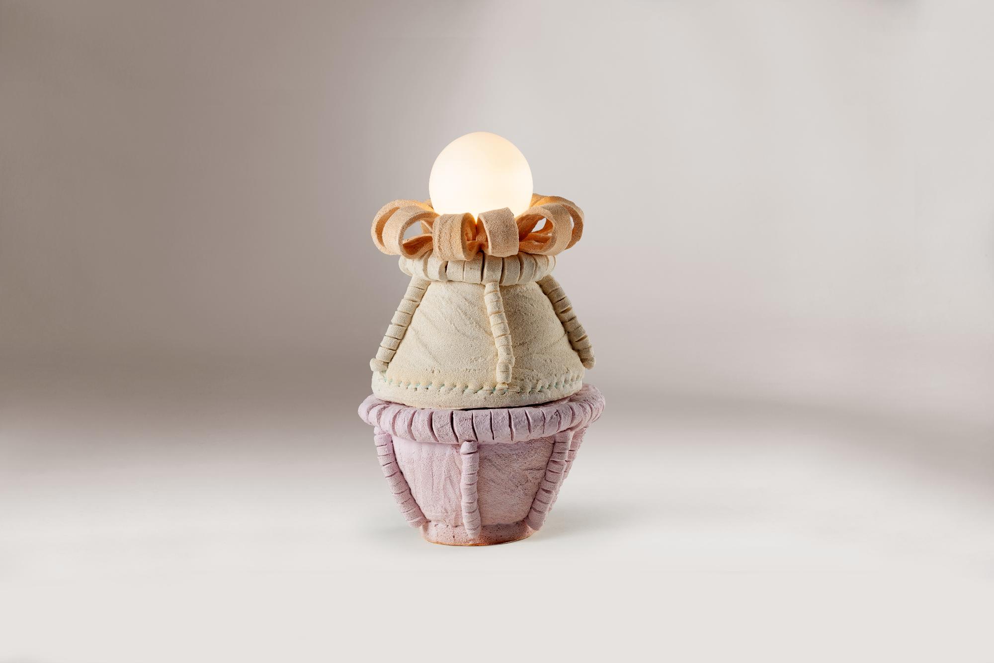 Lampa stołowa Marjorelle Yuca