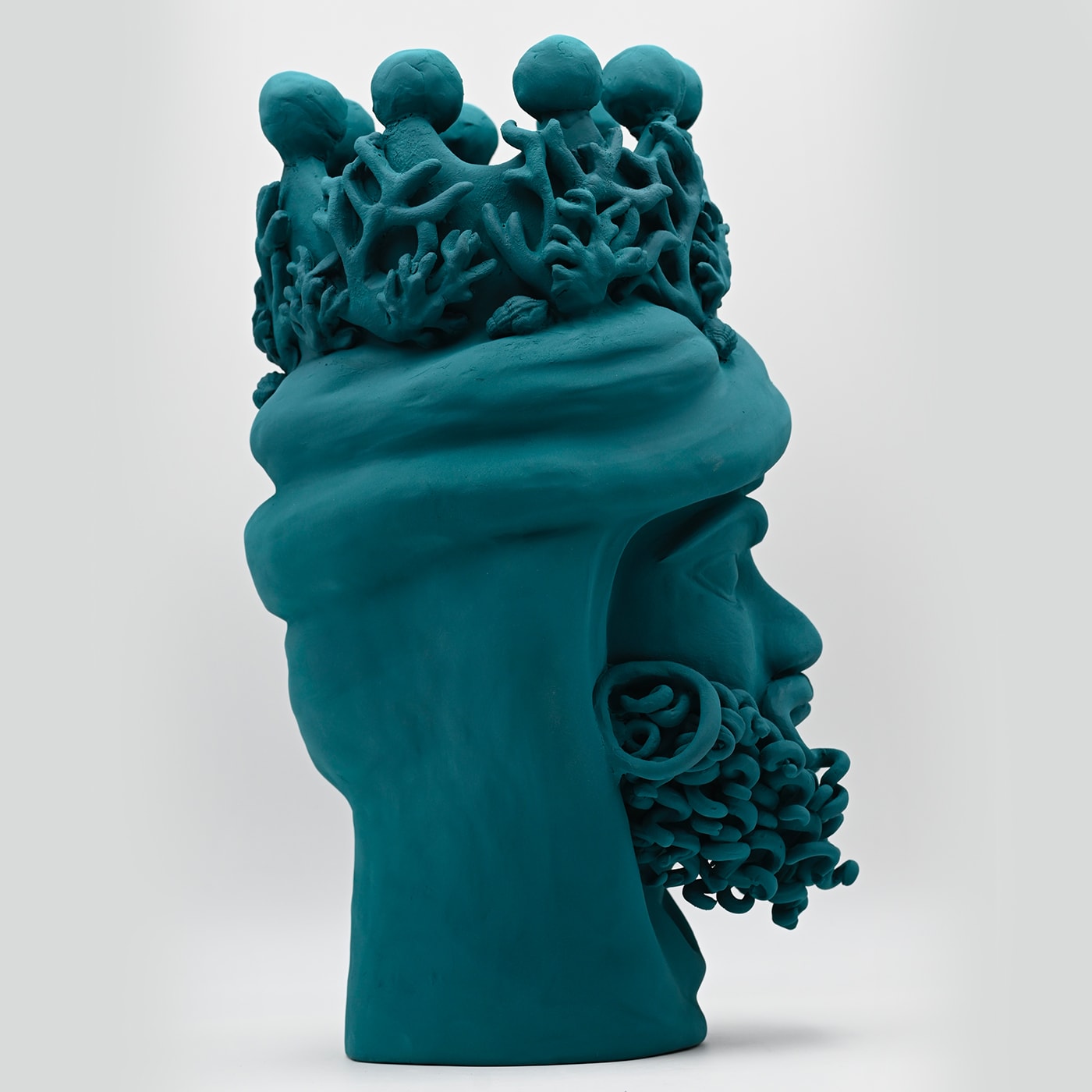 Unikalna rzeźba Głowa Maura