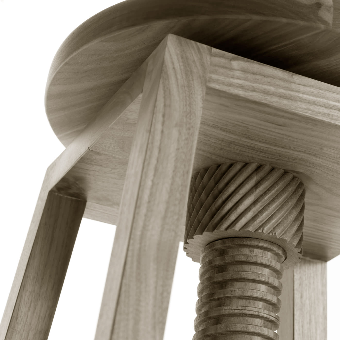 Niski szary taboret Invito