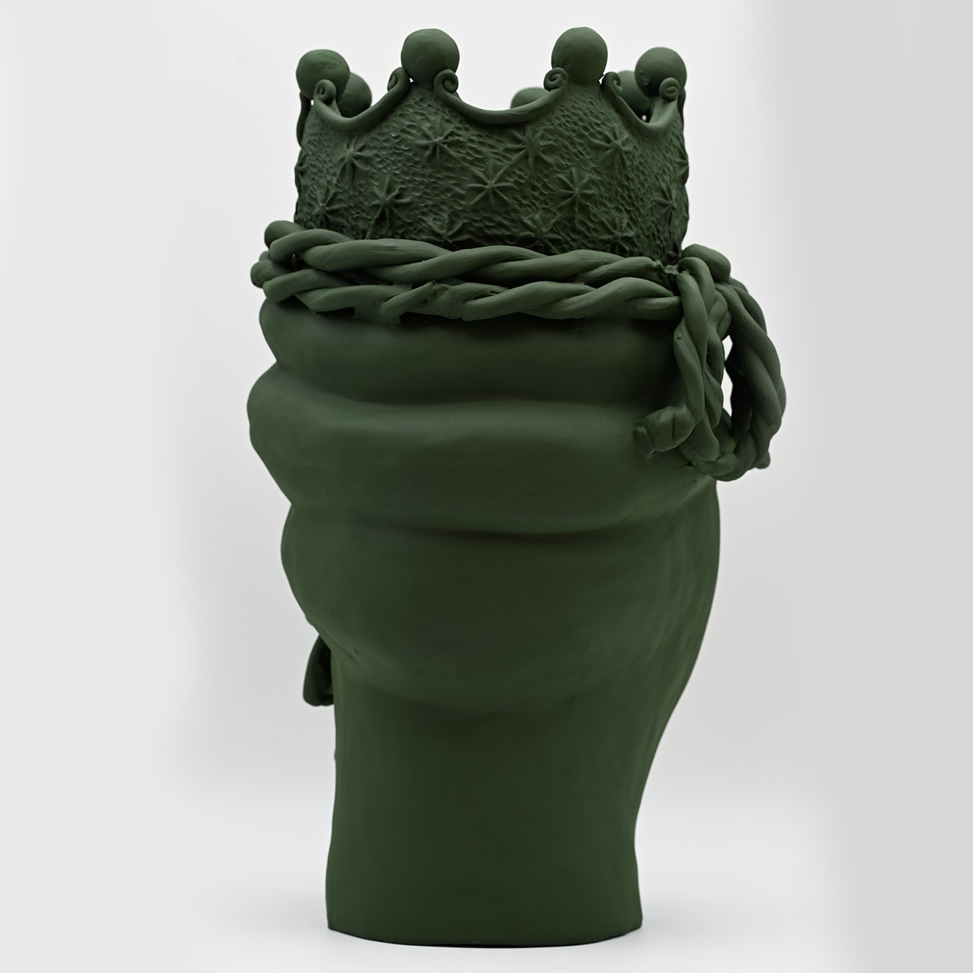 Ręcznie wykonana zielona rzeźba