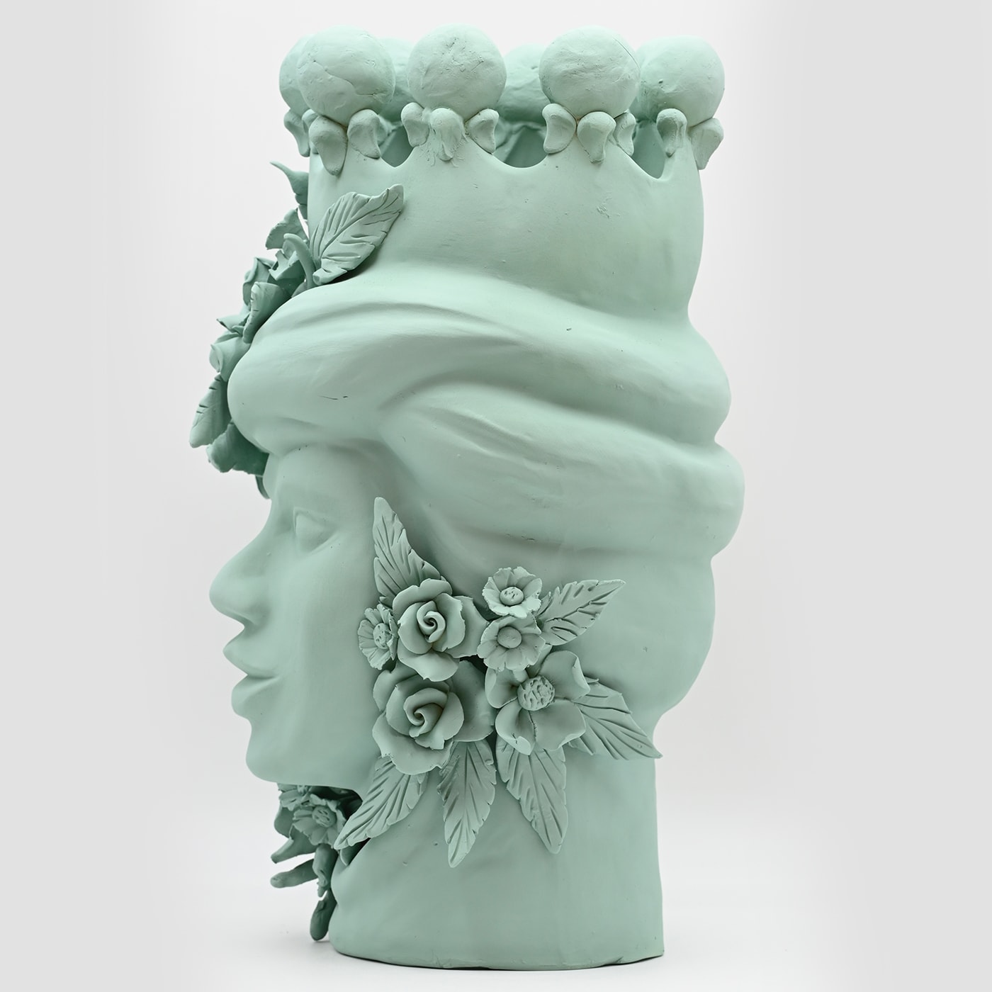 Ręcznie wykonana rzeźba Głowa Maura