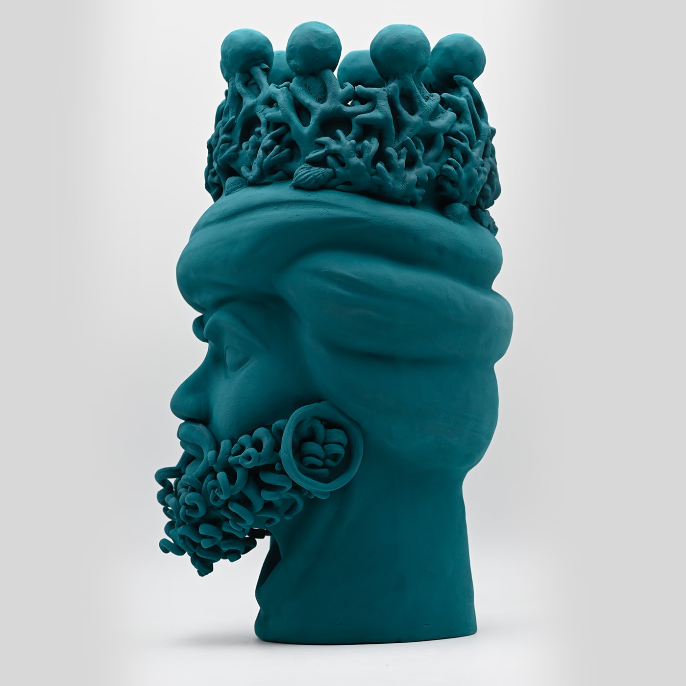 Unikalna rzeźba Głowa Maura