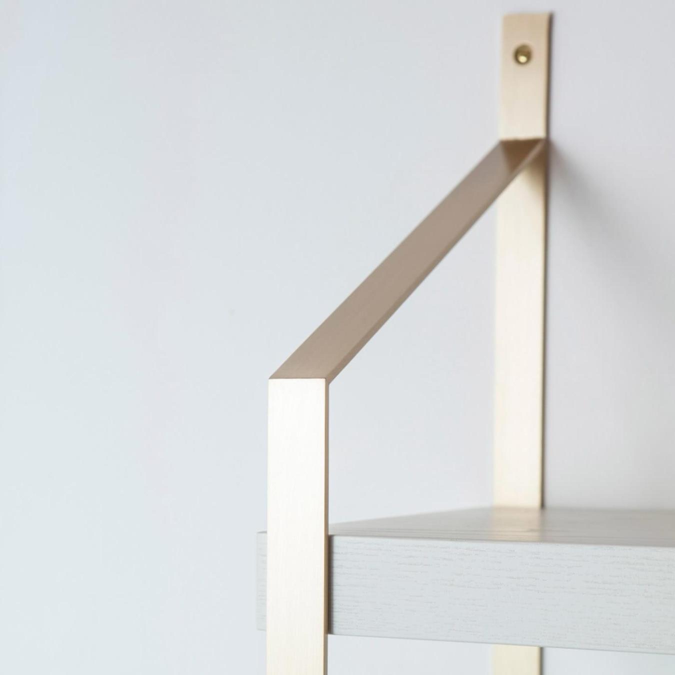 Wielopoziomowy Regał Drewniany