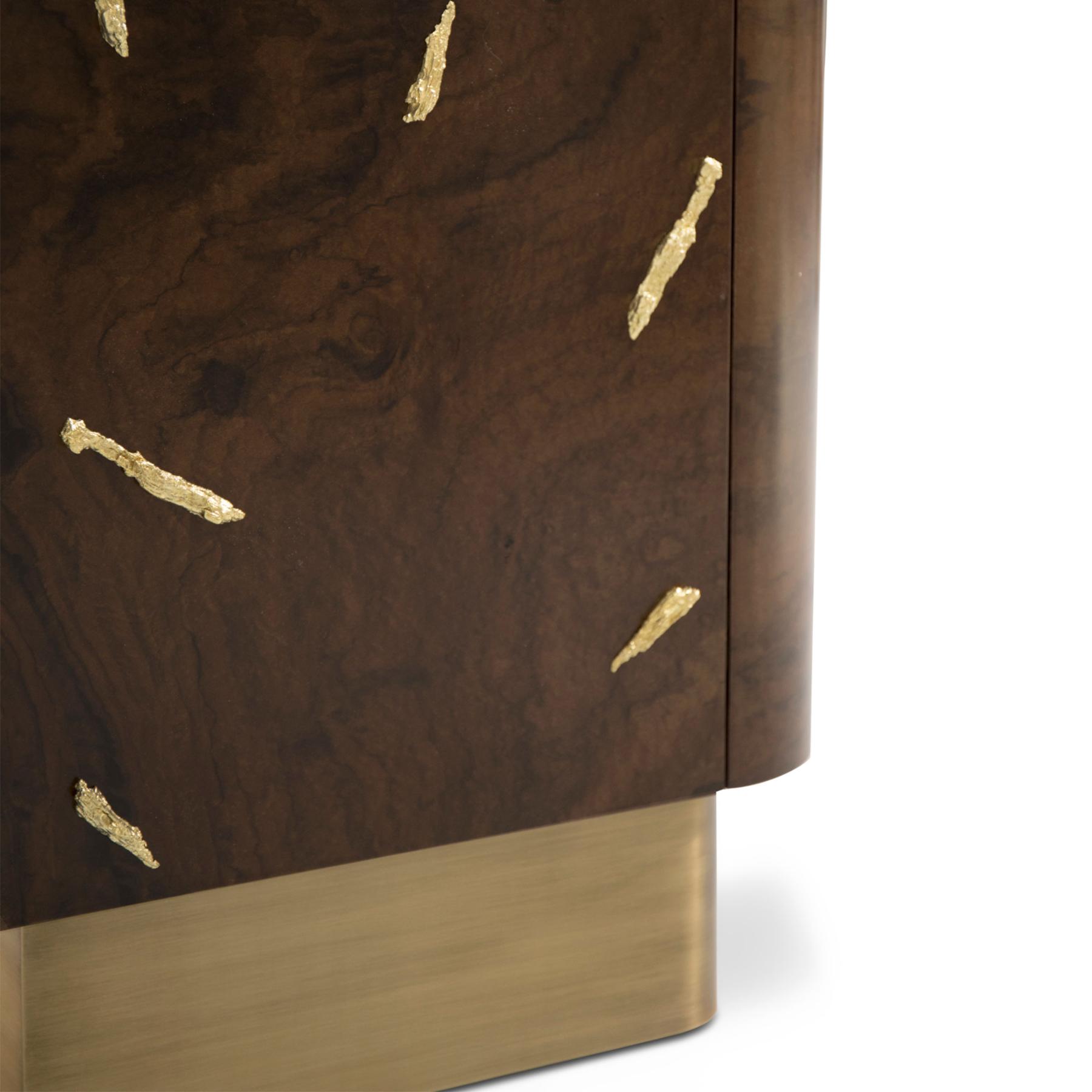 Kredens drewniany designerski