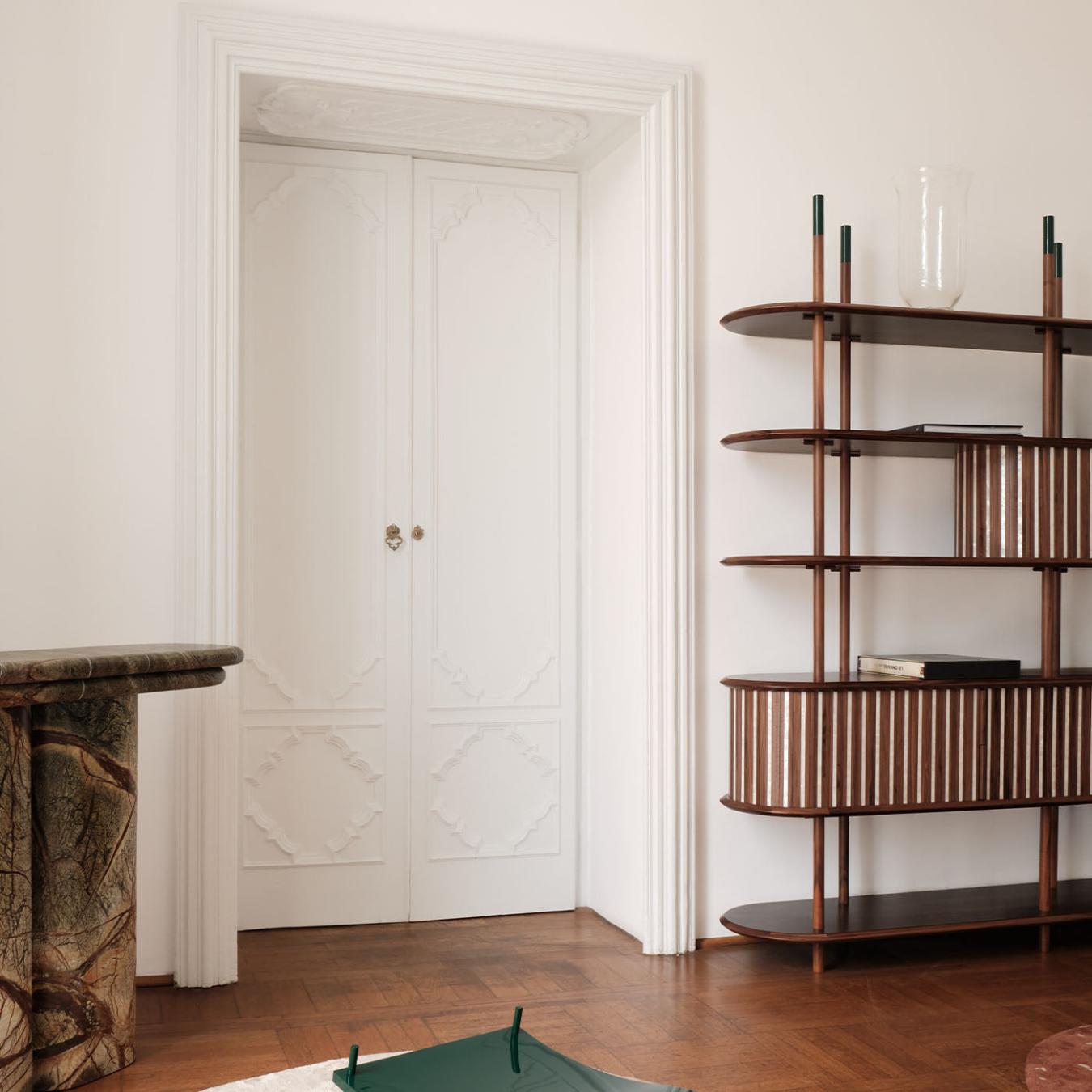 Nowoczesny Modułowy Regał z Litego Drewna