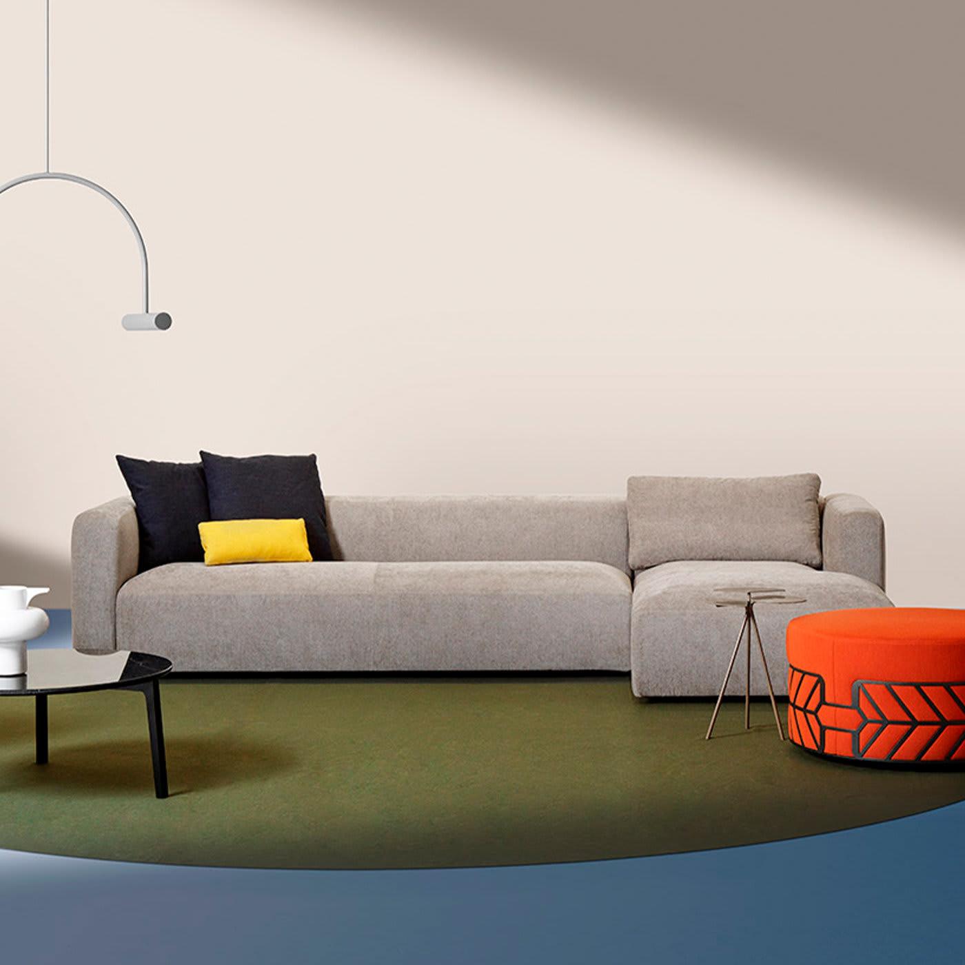 Czerwony nowoczesny puf Belte