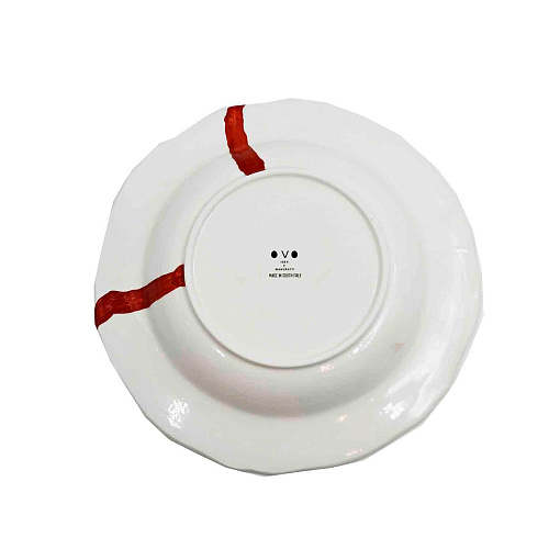 Ręcznie robiony talerz ceramiczny