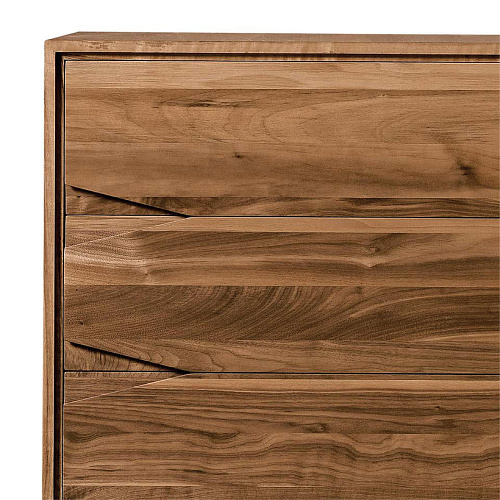 Brązowa komoda Base