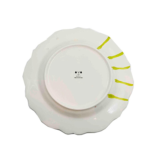 Ręcznie robiony talerz ceramiczny