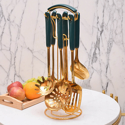 Sztućce do serwowania