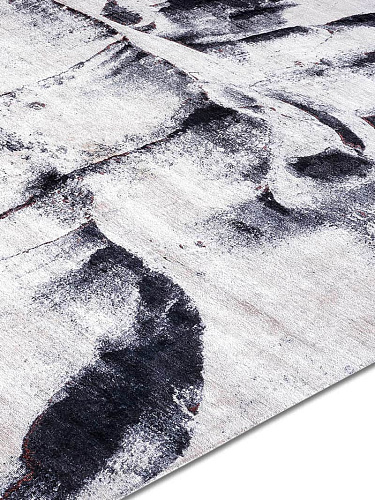 Dywan Black No. 02 Original on White