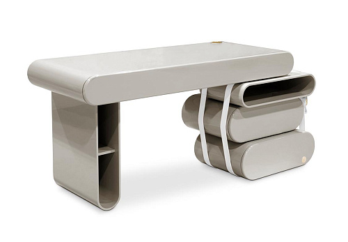 Biurko Fantasy Realm