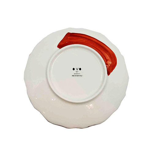 Ręcznie robiony talerz ceramiczny