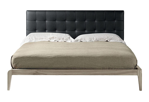 Włoskie łóżko Sig.re w kolorze szarym