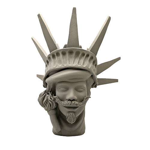 Rzeźba Wolna Kobieta