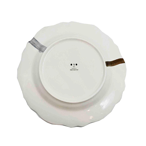 Ręcznie robiony talerz ceramiczny