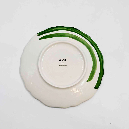 Ręcznie robiony talerz ceramiczny