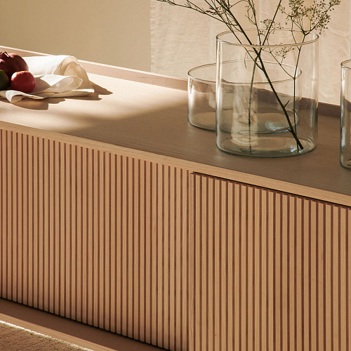 Niski naturalny kredens Sipario, 2-drzwiowy