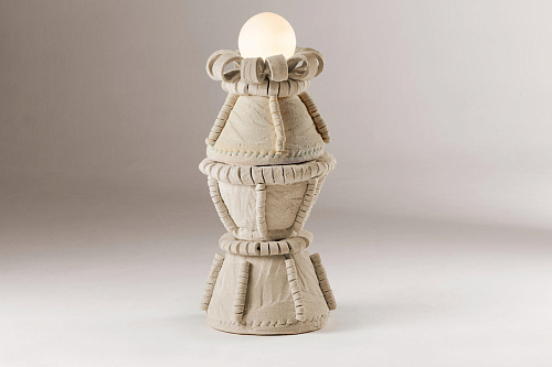 Lampa stołowa Marjorelle Lotus