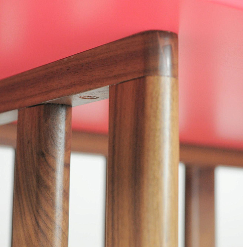 Różowy Trójpiętrowy Regał